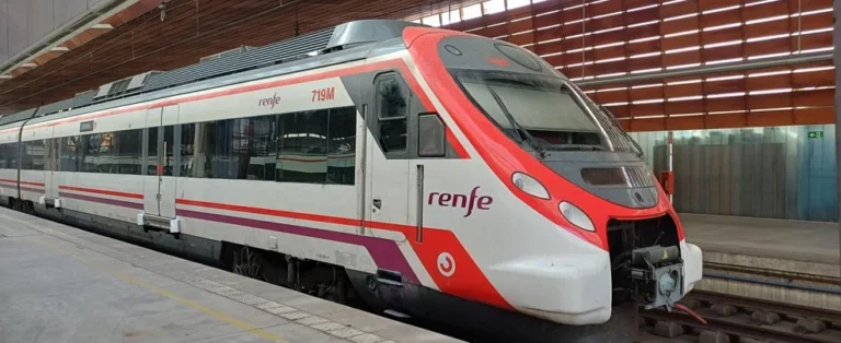 Renfe Launches Strategic Rolling Stock Trials in Bilbao: A Pivotal Step for Basque Commuter Rail Modernization