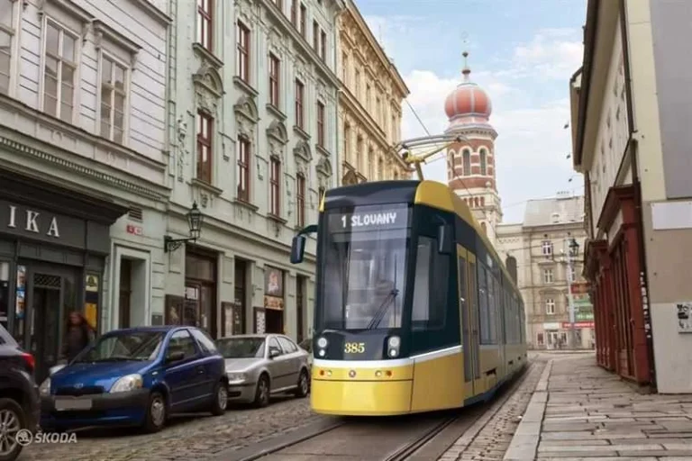 Škoda Transportation Commences Rigorous Testing of ForCity Smart Trams in Plzeň