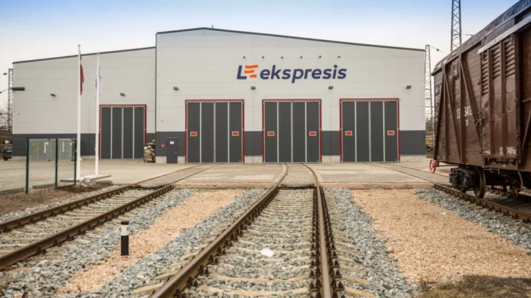 Škoda Group Solidifies Baltic Footprint with Strategic Stake in L-Ekspresis